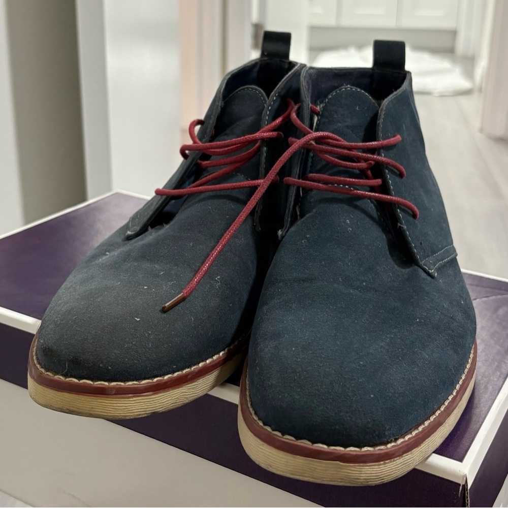 Andre Blue Chukka Boots with Red Laces